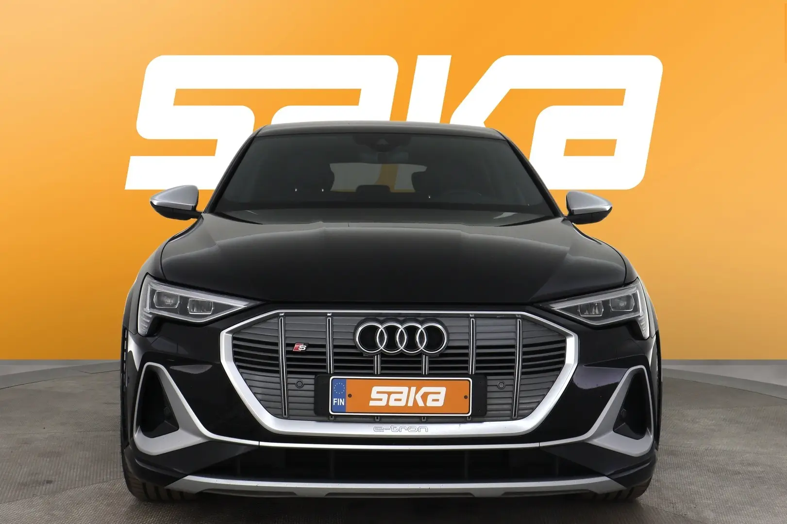 Car Image - 4X8xLnQ8QUtD80XSZg9J3k