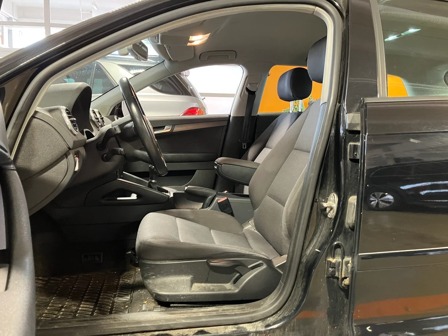 Car Image - 6gBKY0EMHAYQnV1TWoFoSf