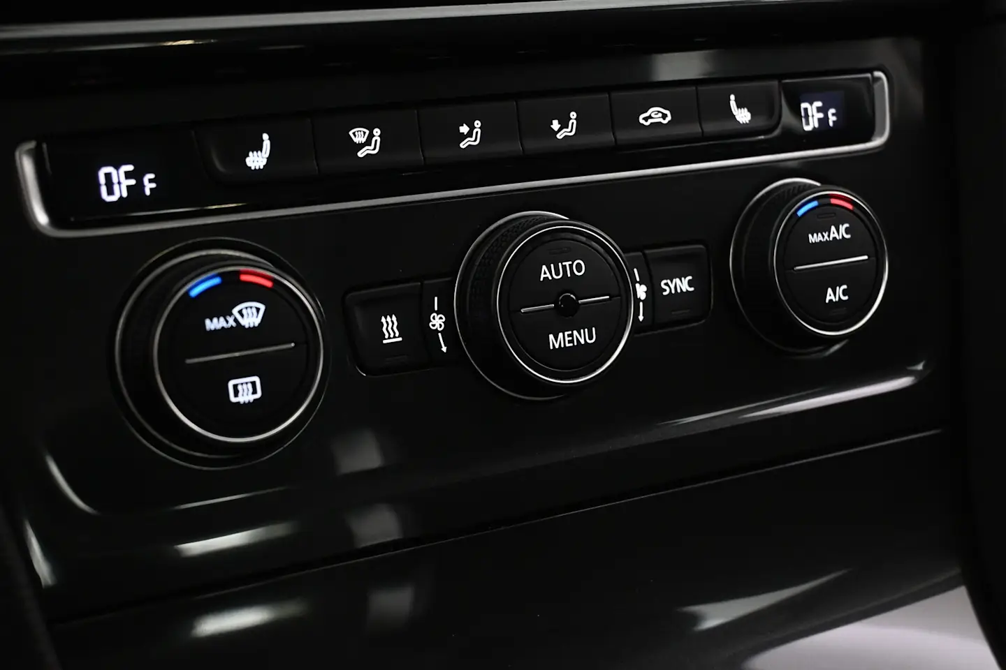 Car Image - 6xNohogK6NCRNlwSp4J4Xa