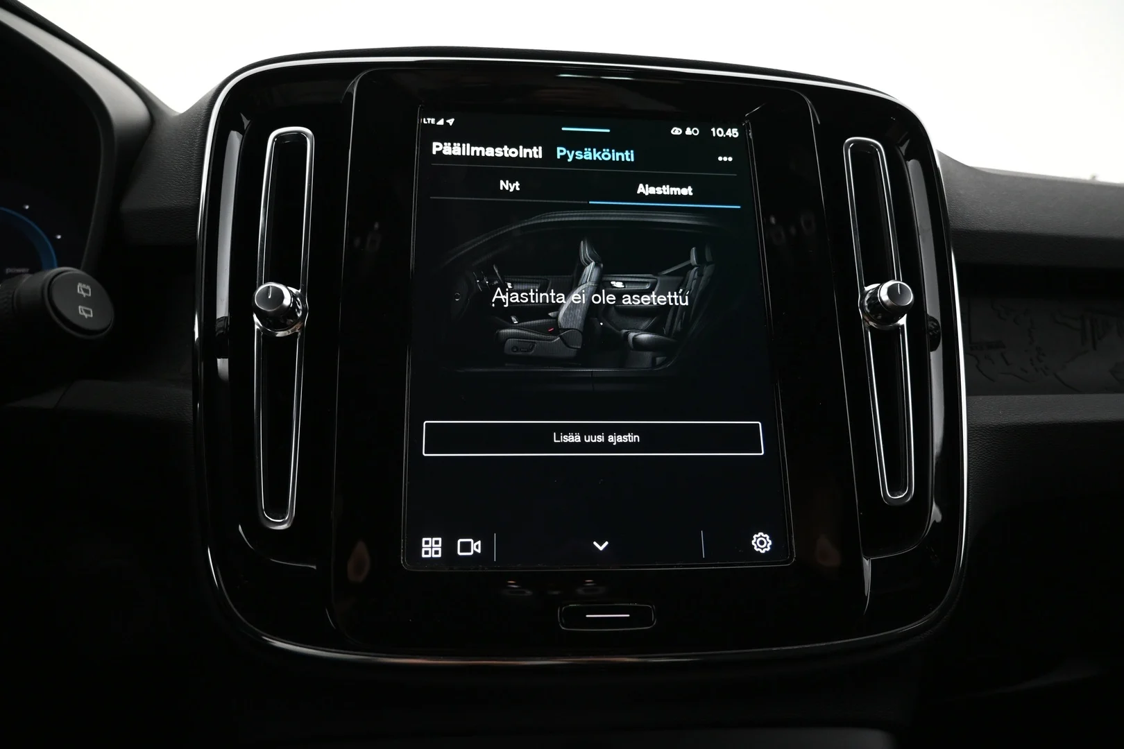 Car Image - 7iBPxfRbAoKtLvQjR49IVN