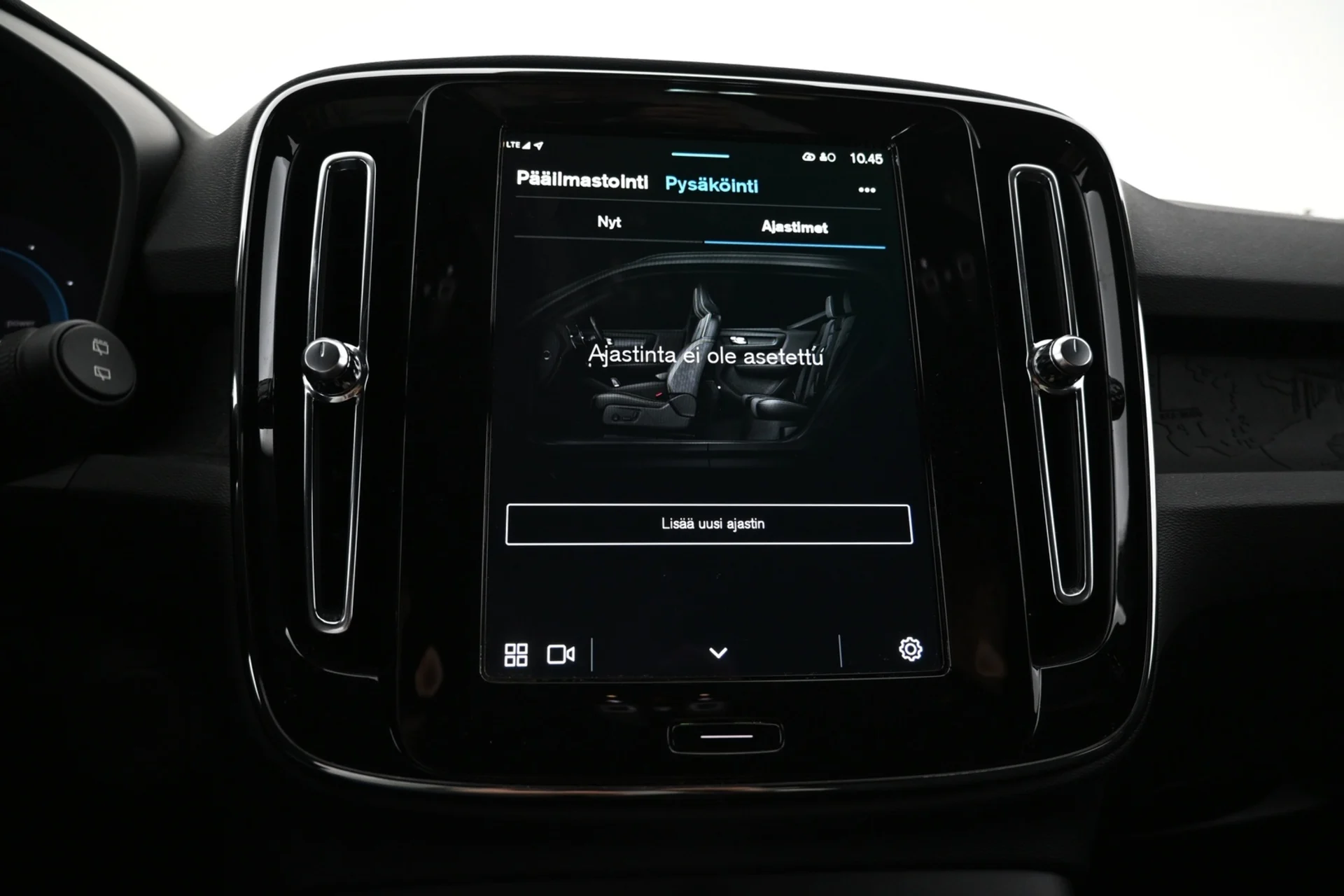 Car Image - 7iBPxfRbAoKtLvQjR49IVN