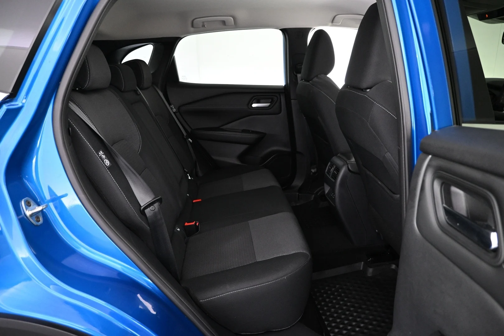 Car Image - 2qY1ioKgI6oRSZwzGFbYFU