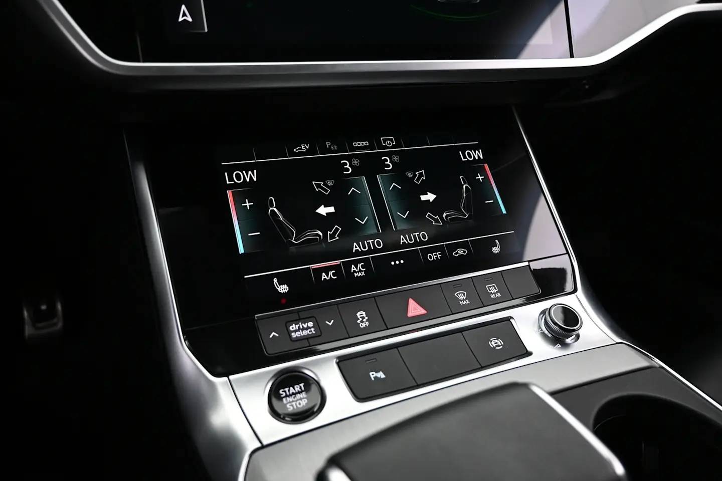 Car Image - 6yLeJR5cqTT8aHlxeuHXbr