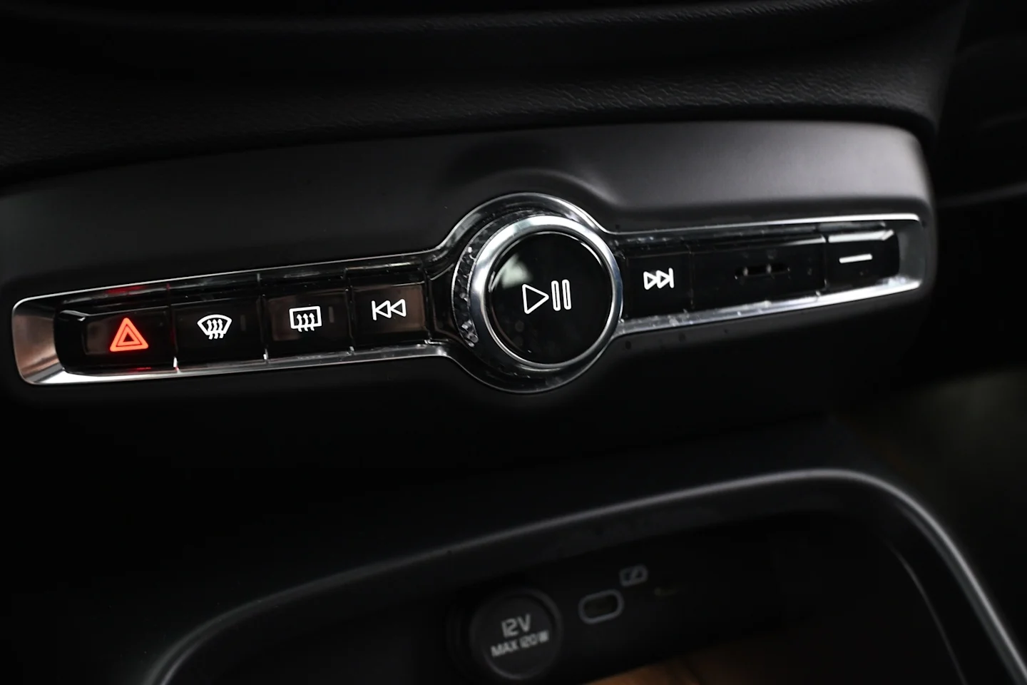 Car Image - 6ASo3uzImekx8Lg2LNgY0Q