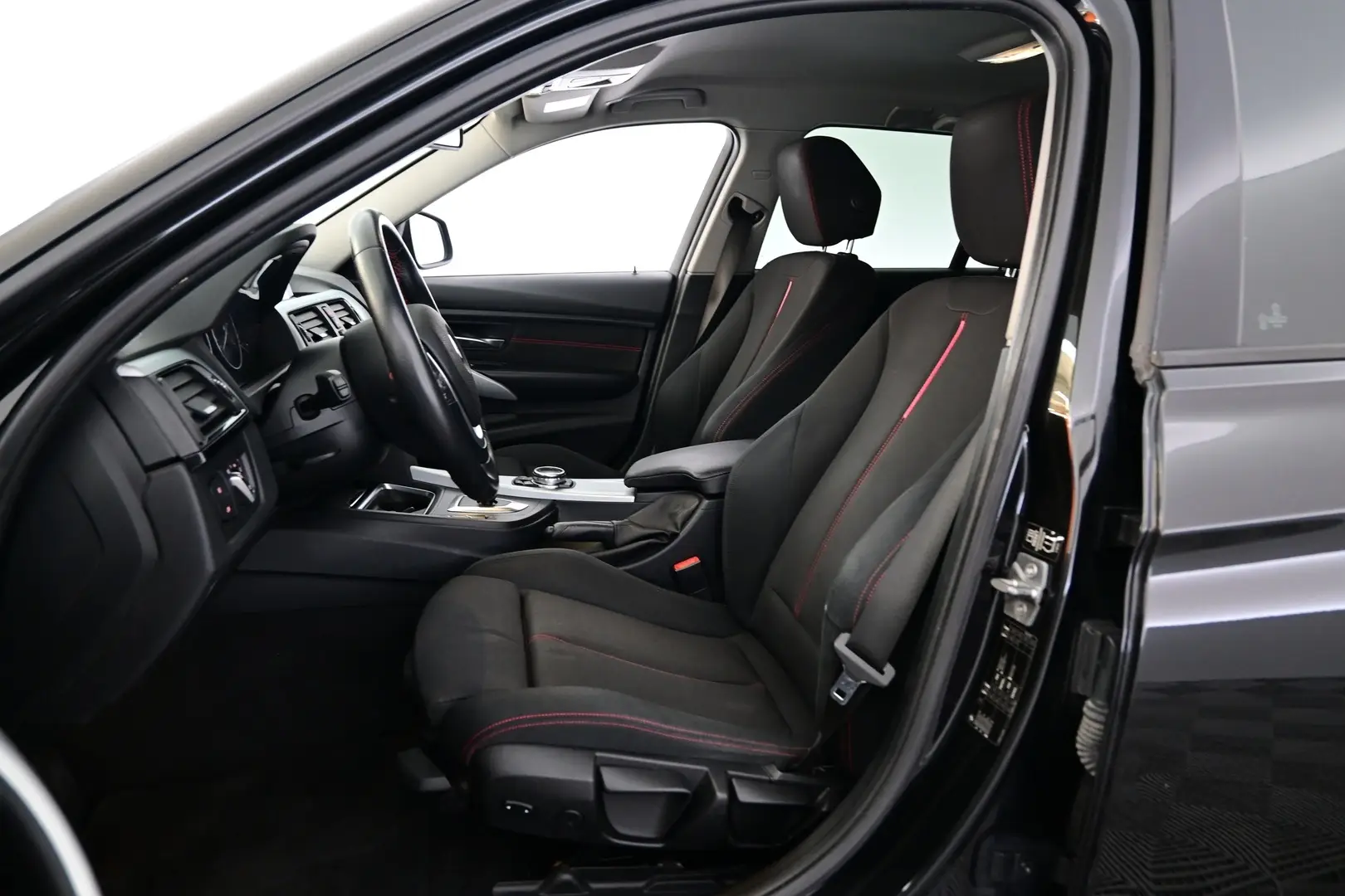 Car Image - 45vw9COCwhLYHnPp0LOgfp