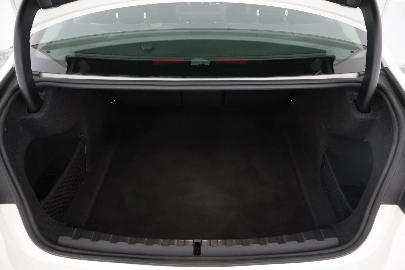 Car Image - 20qDg0q5vj9DBIGDnSlyBb