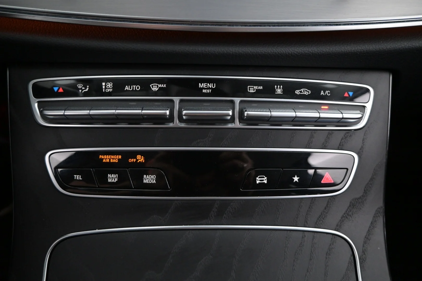 Car Image - 7t70eCS5KD9S2XgGO5uJfd