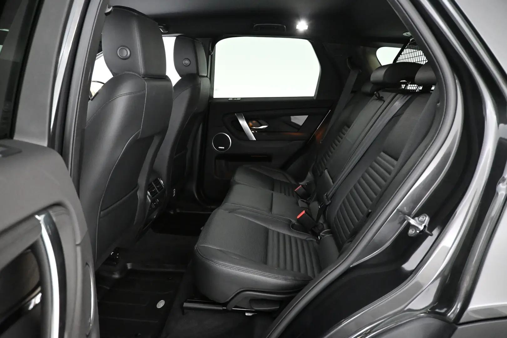Car Image - 4nJRkSTLR46WbQrcrMjDFV
