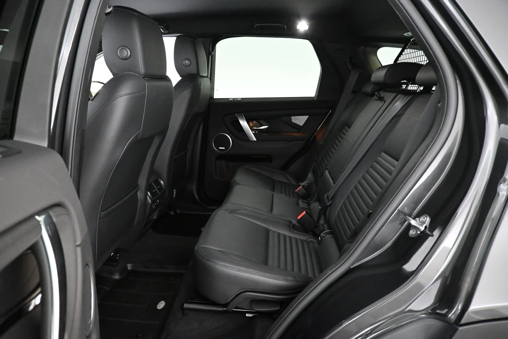 Car Image - 4nJRkSTLR46WbQrcrMjDFV