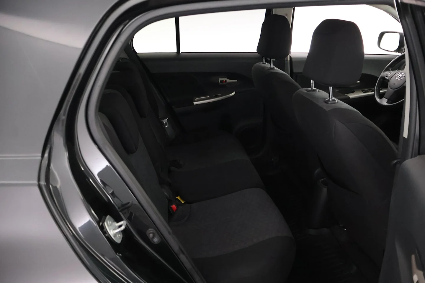 Car Image - 1PI52bHJ8EJa7rgqWoxKbf