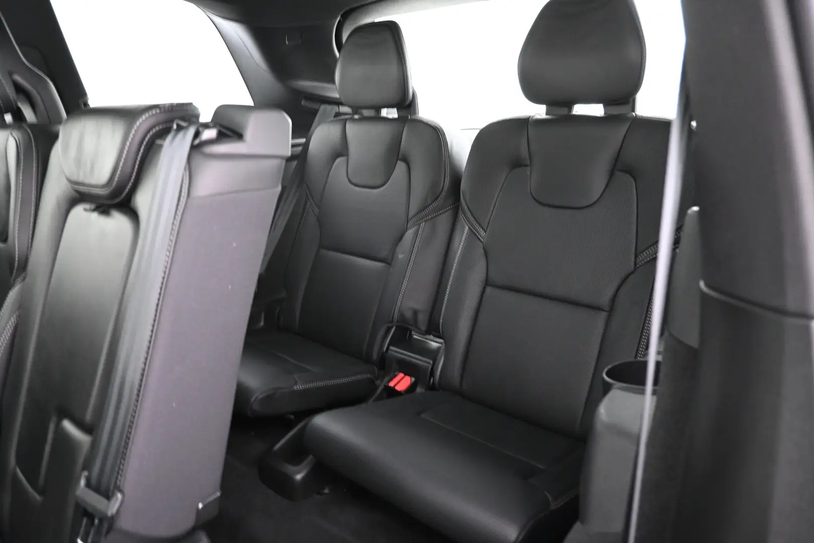 Car Image - 3vTpLUO9CXhuJhwWhlcQRe