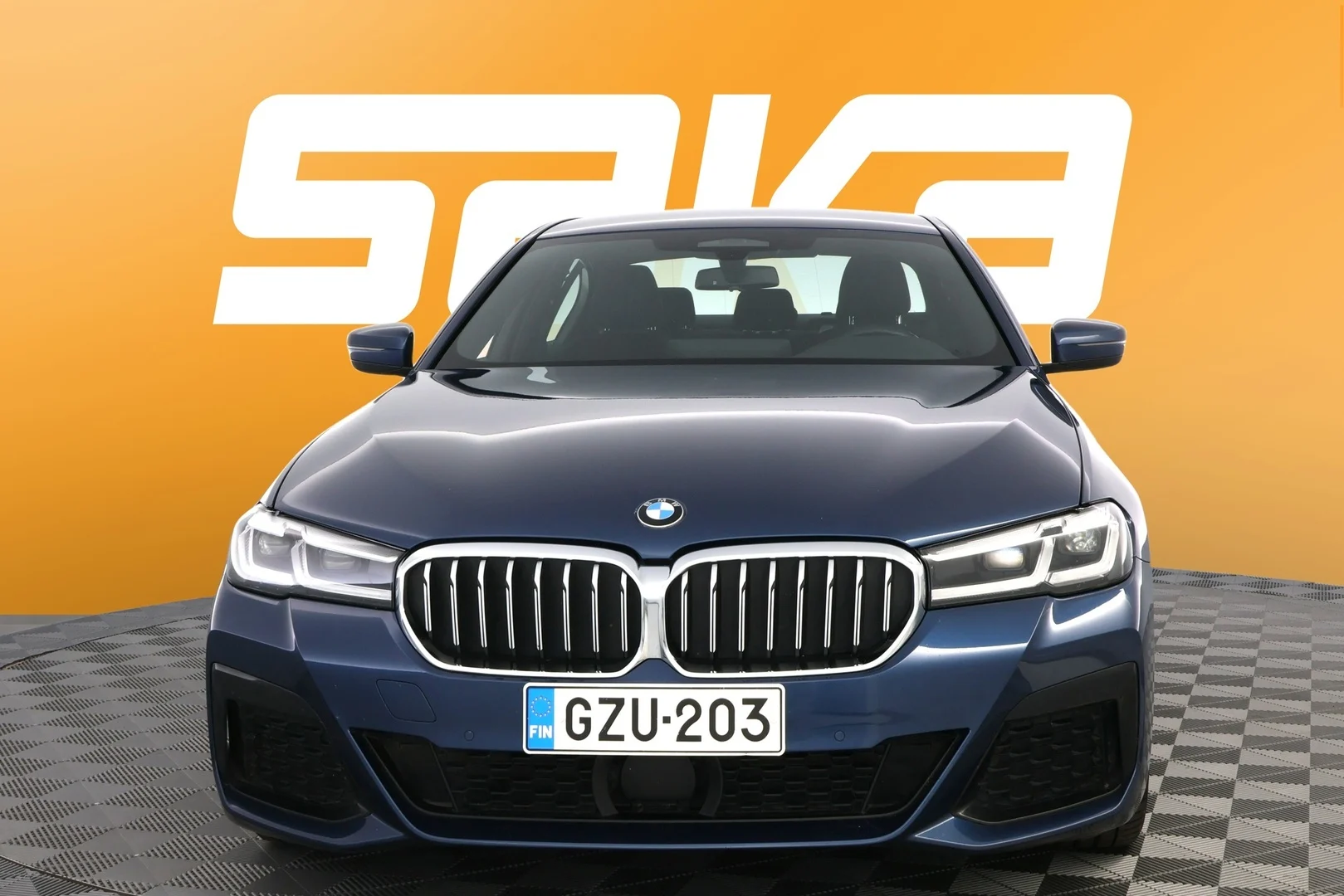 Car Image - 2lkdu8MW6vOb8nZNLibWrG