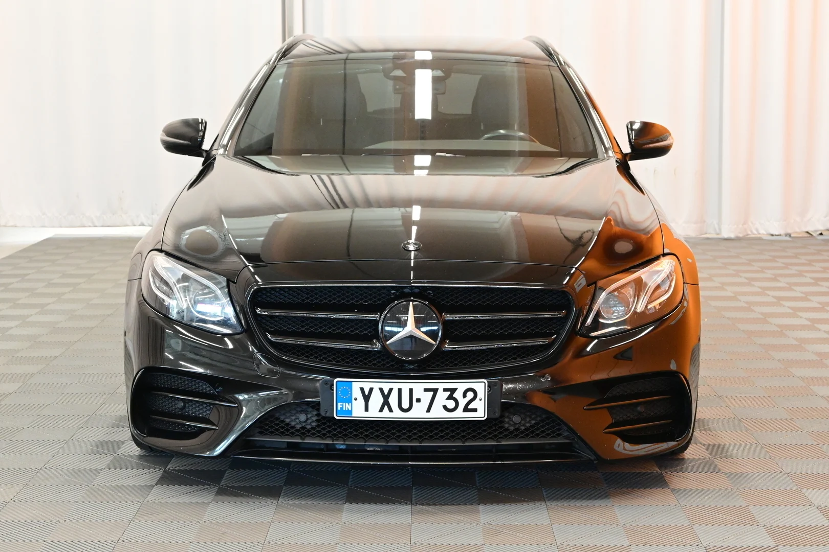 Car Image - 2OtiBVOBhxRQ6RX9oOpoTd