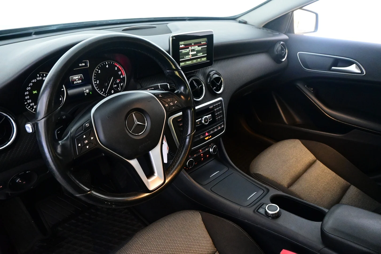 Car Image - 5fvvoCvM2OBhg8MeN0VVkt