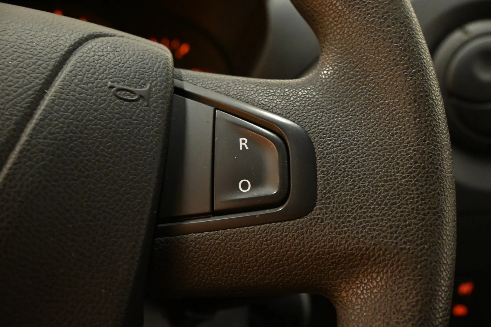 Car Image - 4kkOMQkUMX1Df8rCMpcUqF