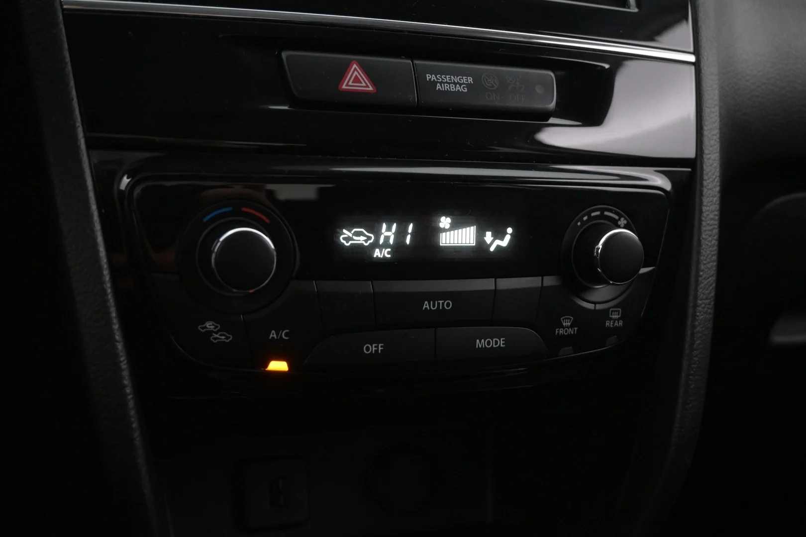 Car Image - 25vAjrv9wdamrN98HUlH1g