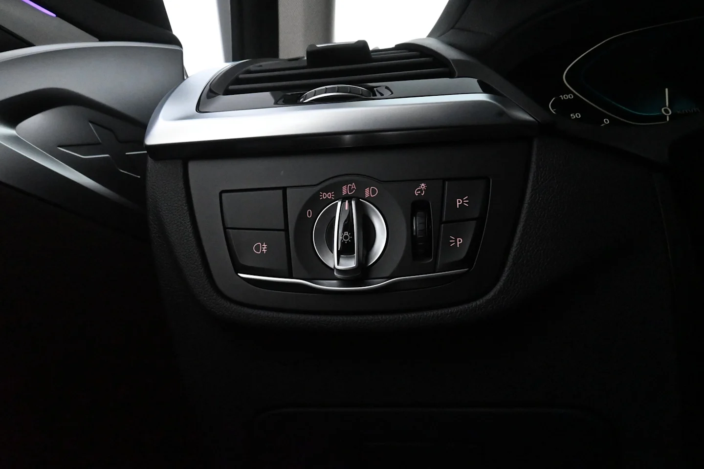 Car Image - 2U58Eq5TmnlAiijkTQeAl0