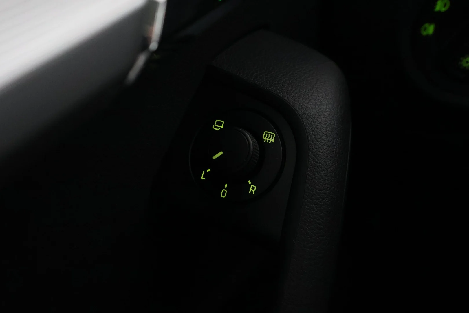 Car Image - 6HFtShTMUxTkE2Ogh93y14