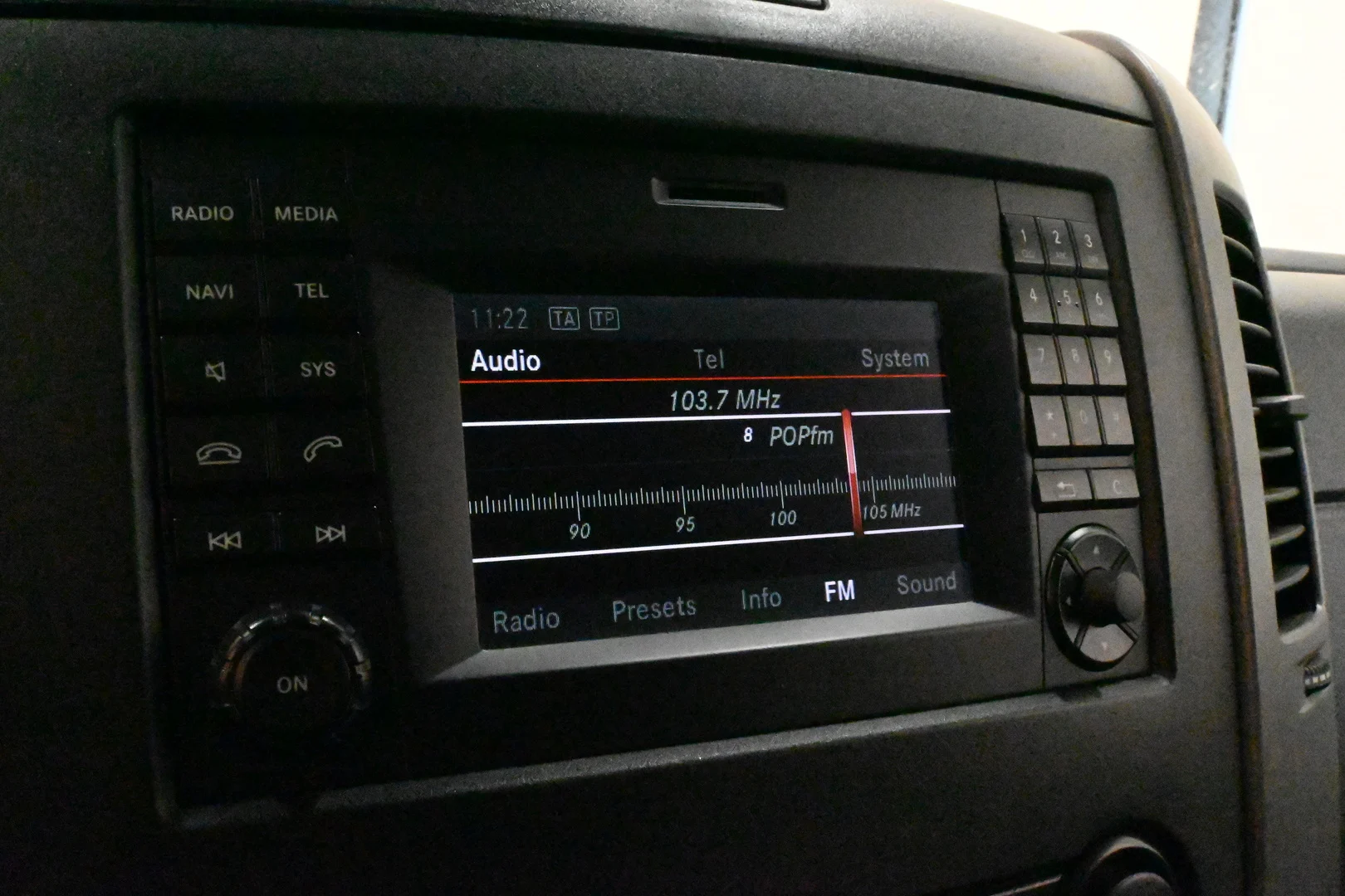 Car Image - 120qrQi3wo9xzNHKblIUK5