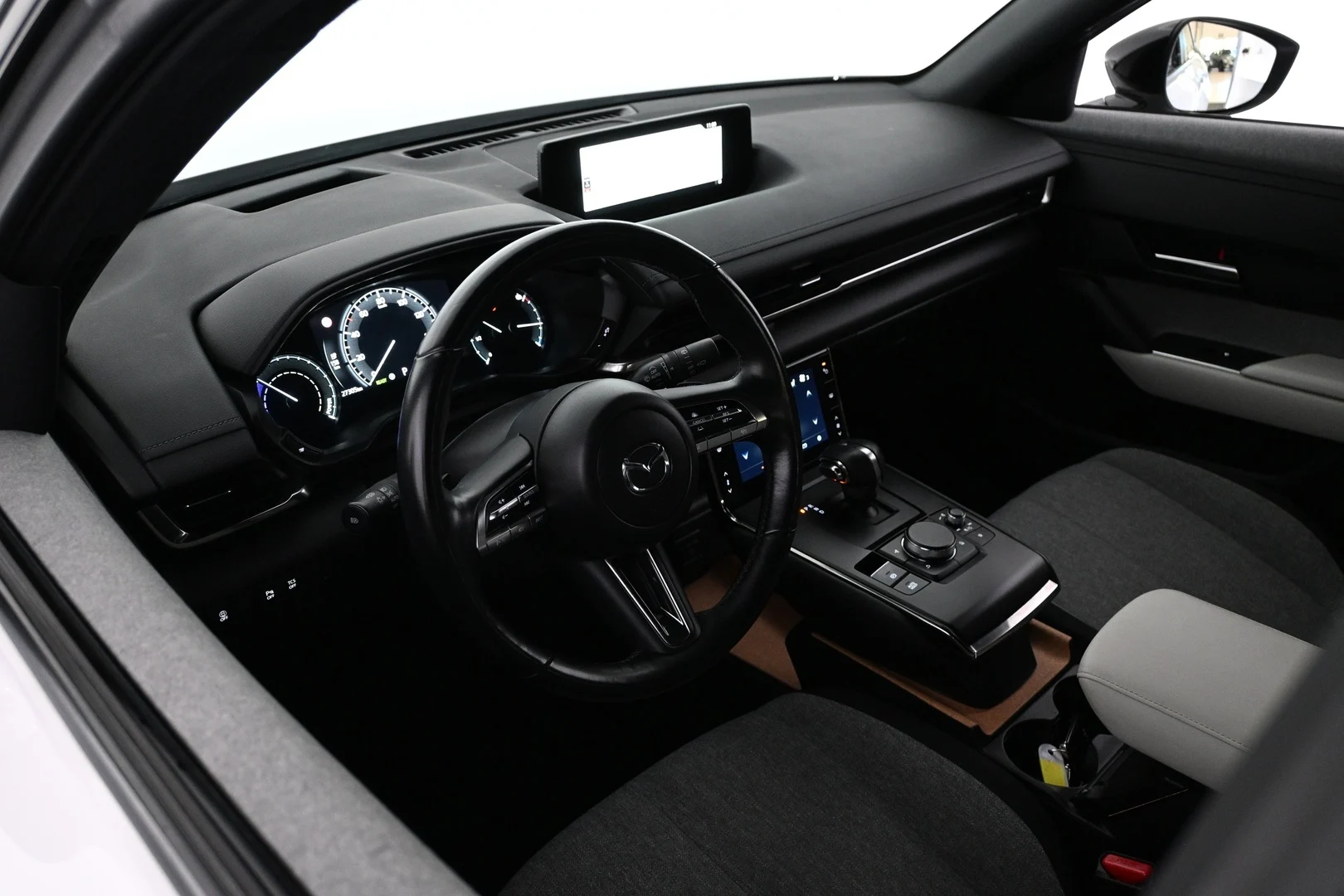 Car Image - 5yjkwO0eTCbH6hlqjqHM2C