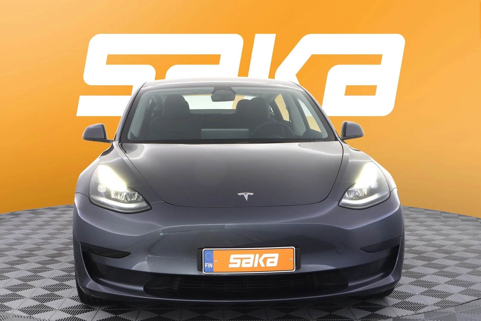 Car Image - 1y0Iio852xeTdeEdgehwwF