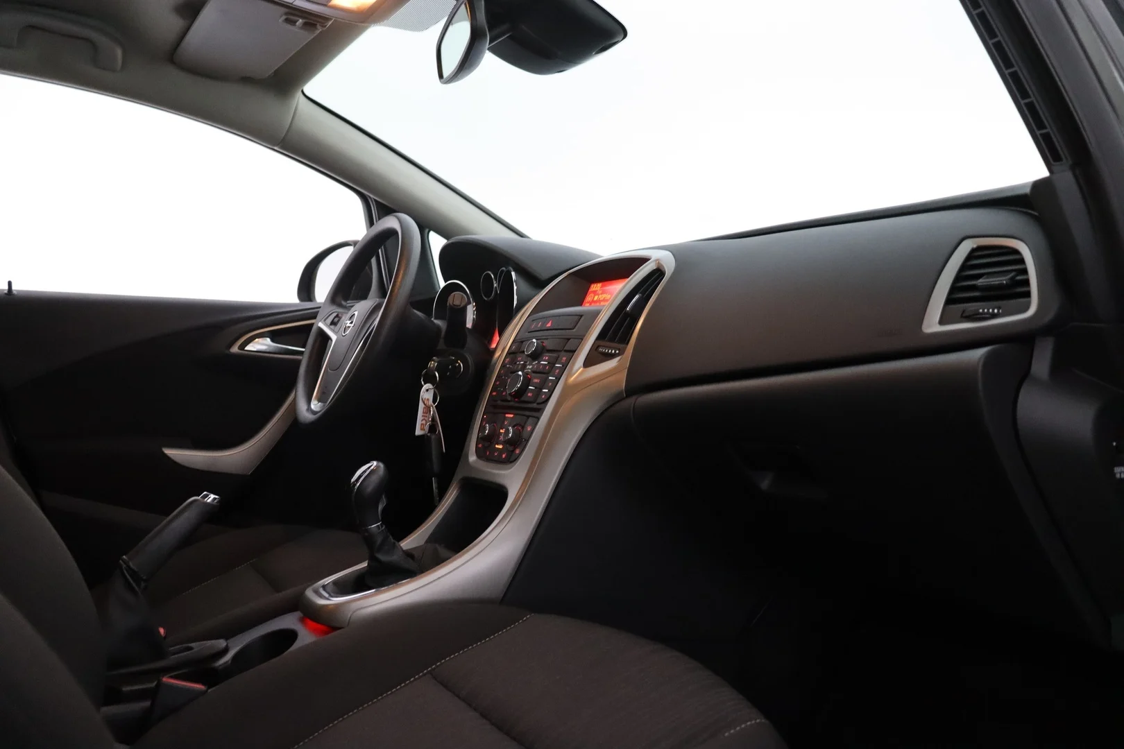 Car Image - 1nOj7r3w9FnMN1AJnD3MZX