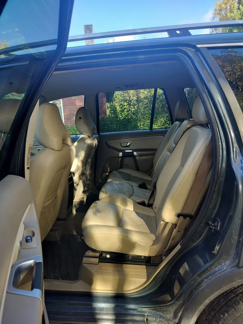 Car Image - 1gLR3H1UCLKHZH6KcgErY6
