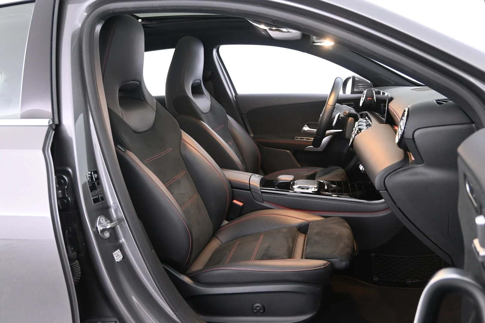 Car Image - 3eHrq5gWC5r8VoJ9orbplD