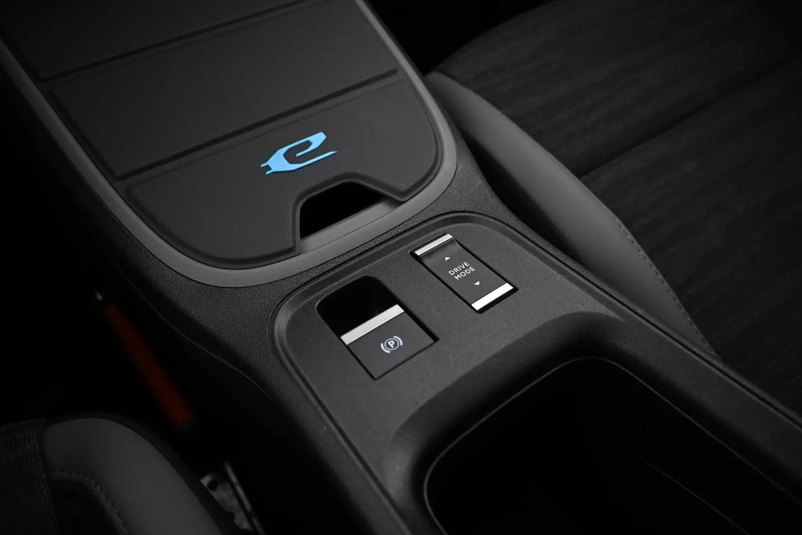 Car Image - 6ydmQxE76pGm04yaGXGzhy