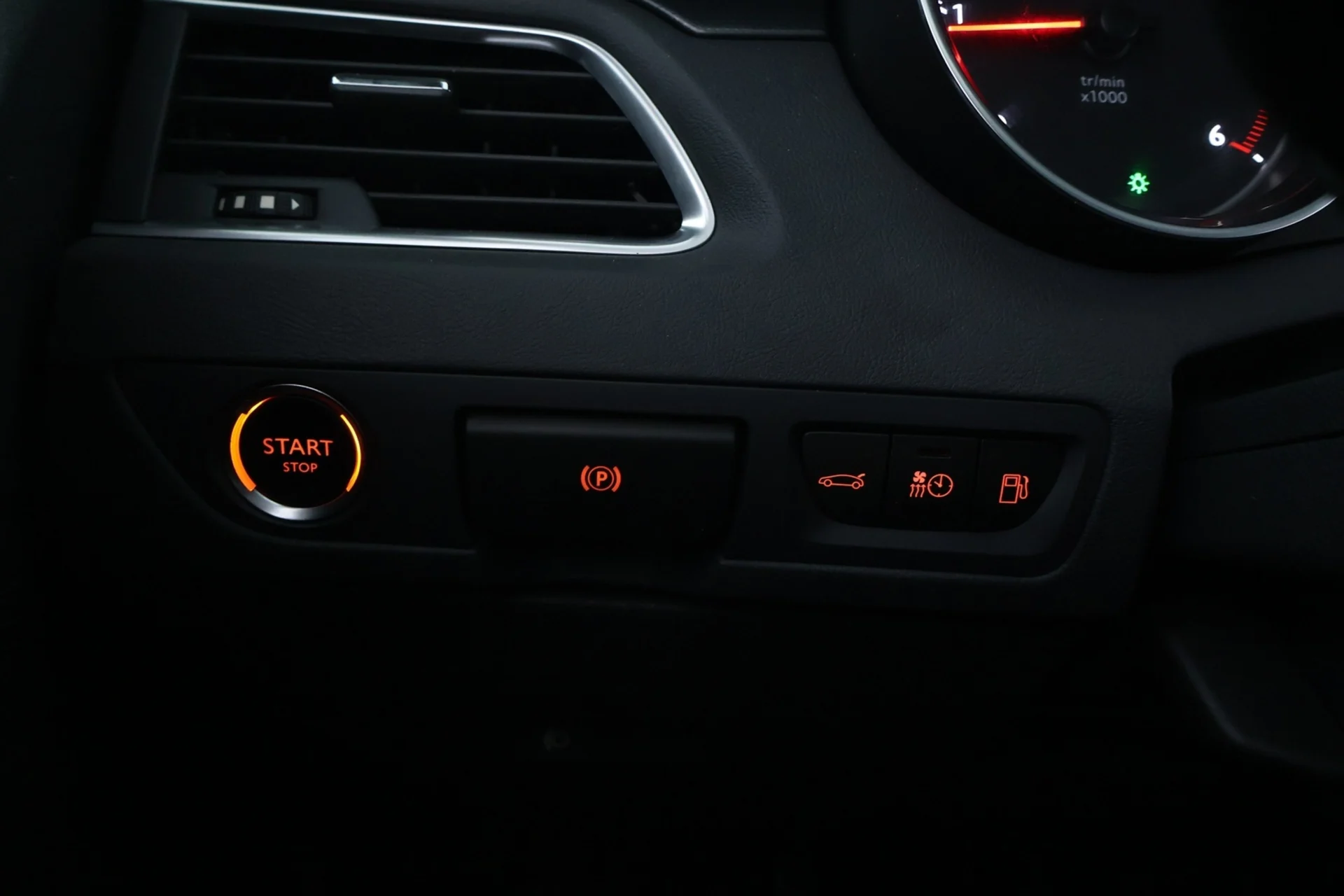 Car Image - 4a85f7zoTQmue0BXsFAYND