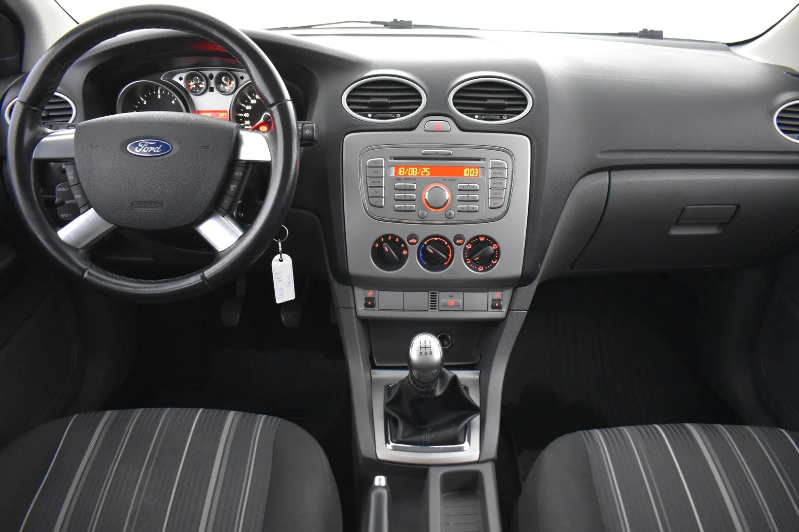 Car Image - 5fGUKDwbjQUul0MAhIb0Y