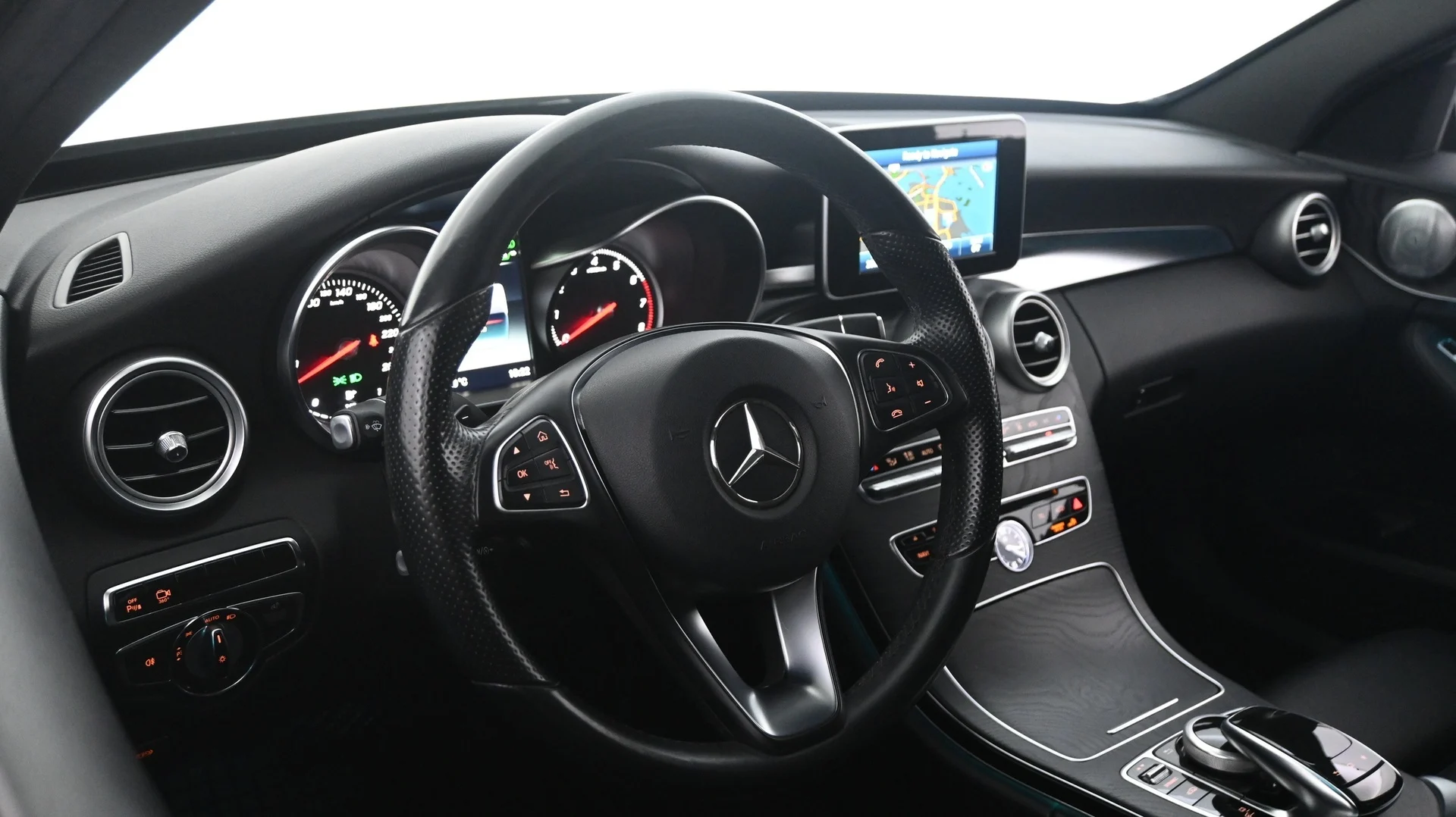 Car Image - 4NAu3pr6wjXftPc5XoWE3R