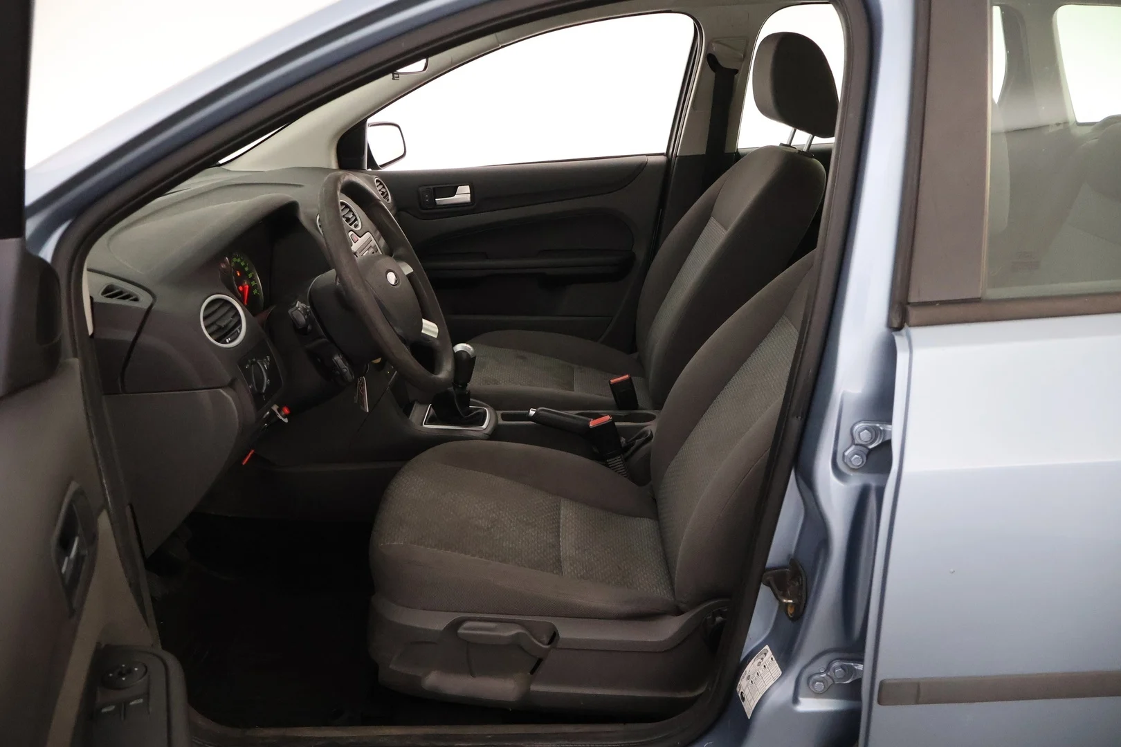 Car Image - 5fQ9B07QdTuhK9kQwpLq0N