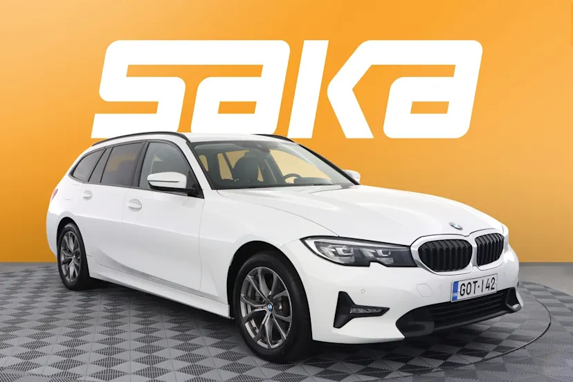 BMW 320