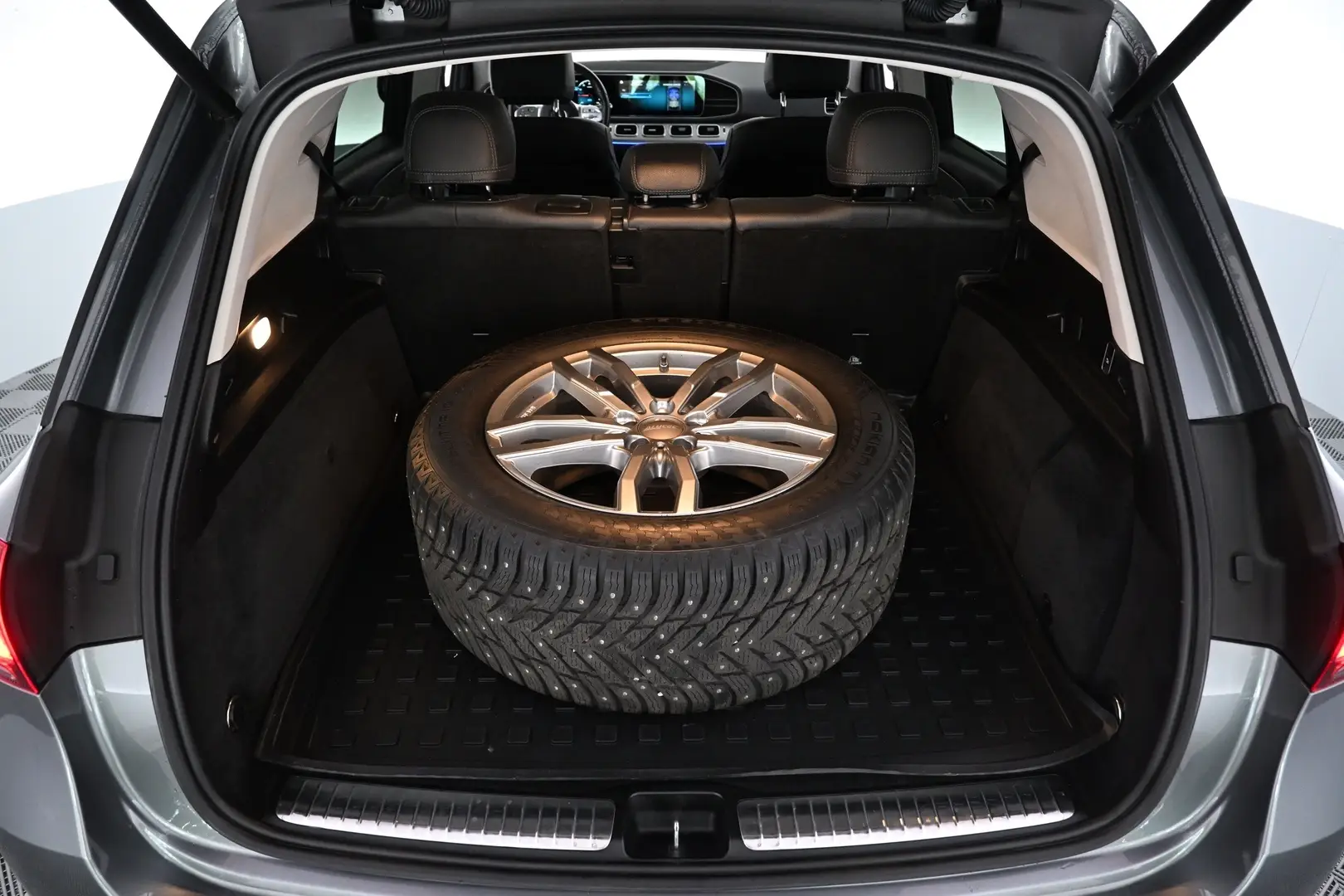 Car Image - 5vou8D39ZXgGYyjHpMGbuX