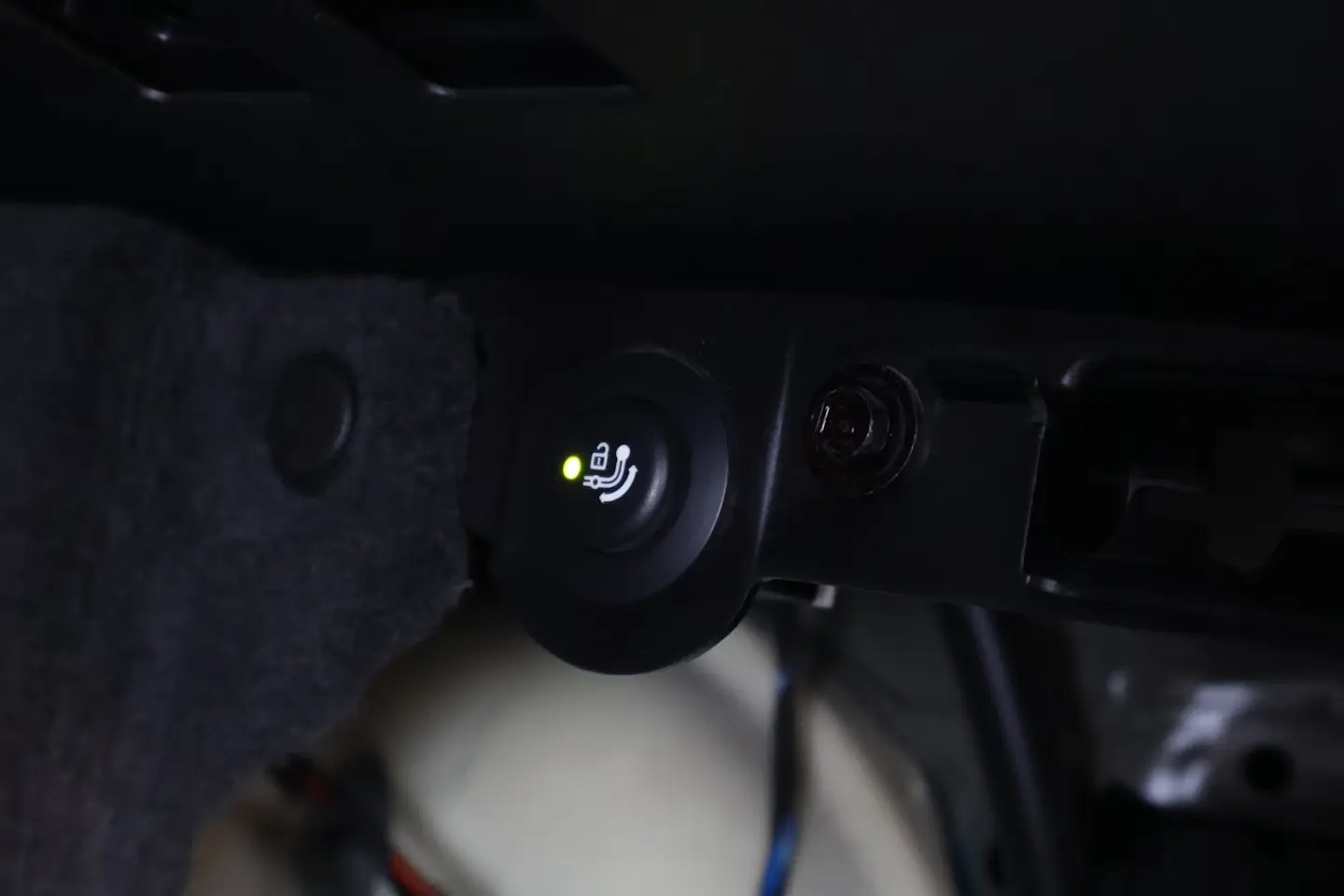 Car Image - 6HGq9ksO9Ac5tXdhEDDBIs