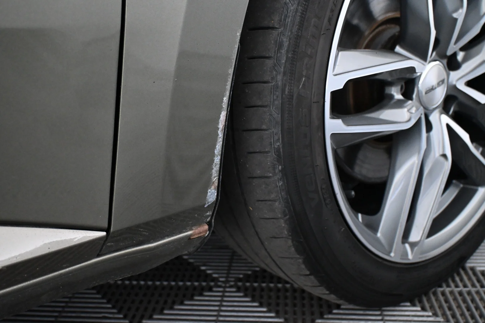 Car Image - lk2dHzc1NX635RBtsq0TI
