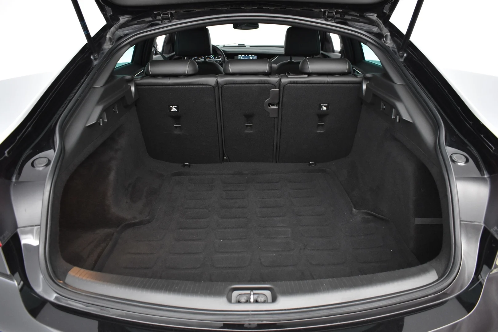 Car Image - 6vfpdD2hlSA2s9iim6d8al