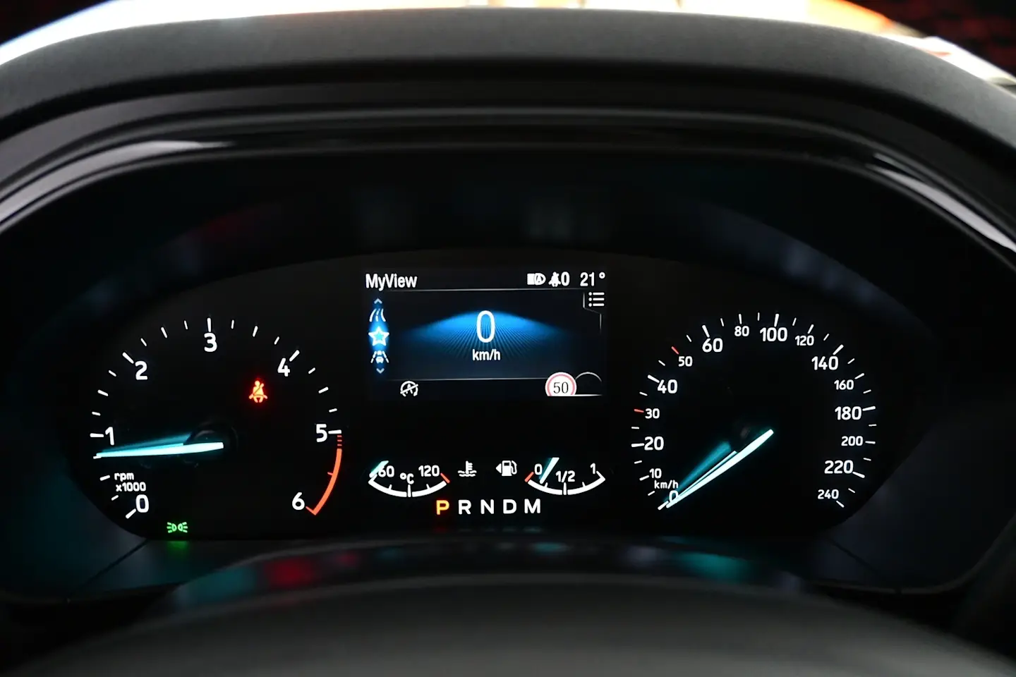 Car Image - 4Phm2DCyljqNTzREGCYgwb