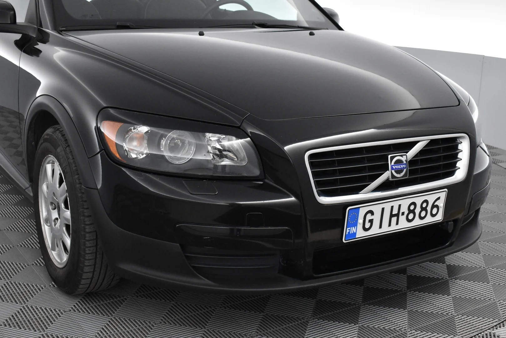 Car Image - 79ZMYmhG95RdWJI2LNxfYX