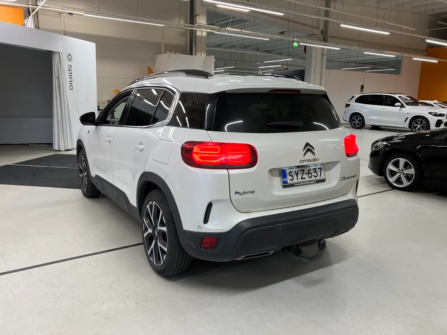 Car Image - 2Yh9SHWdwRYN6OXusuq8SF