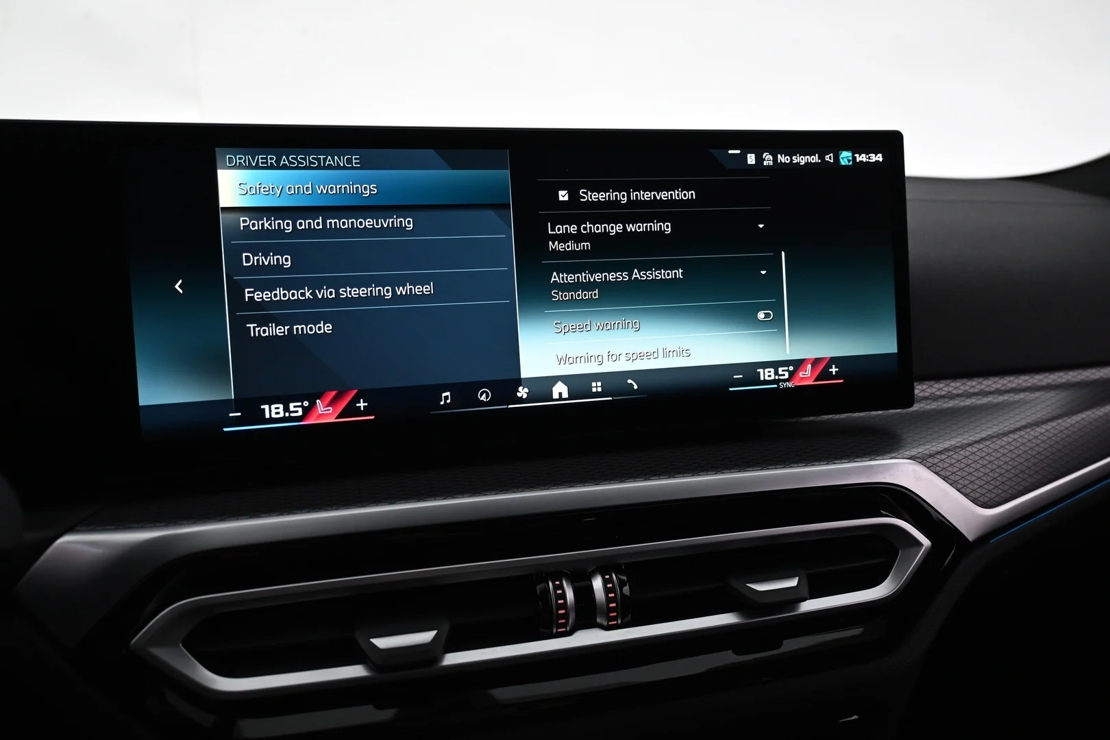 Car Image - 3Kw1sGa2axSiG3zBMtyQlR