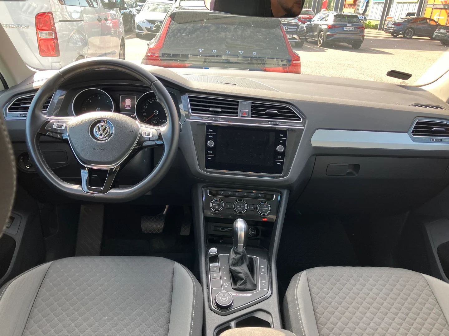 Car Image - zrqk523zRBaUgt8MMfY3f