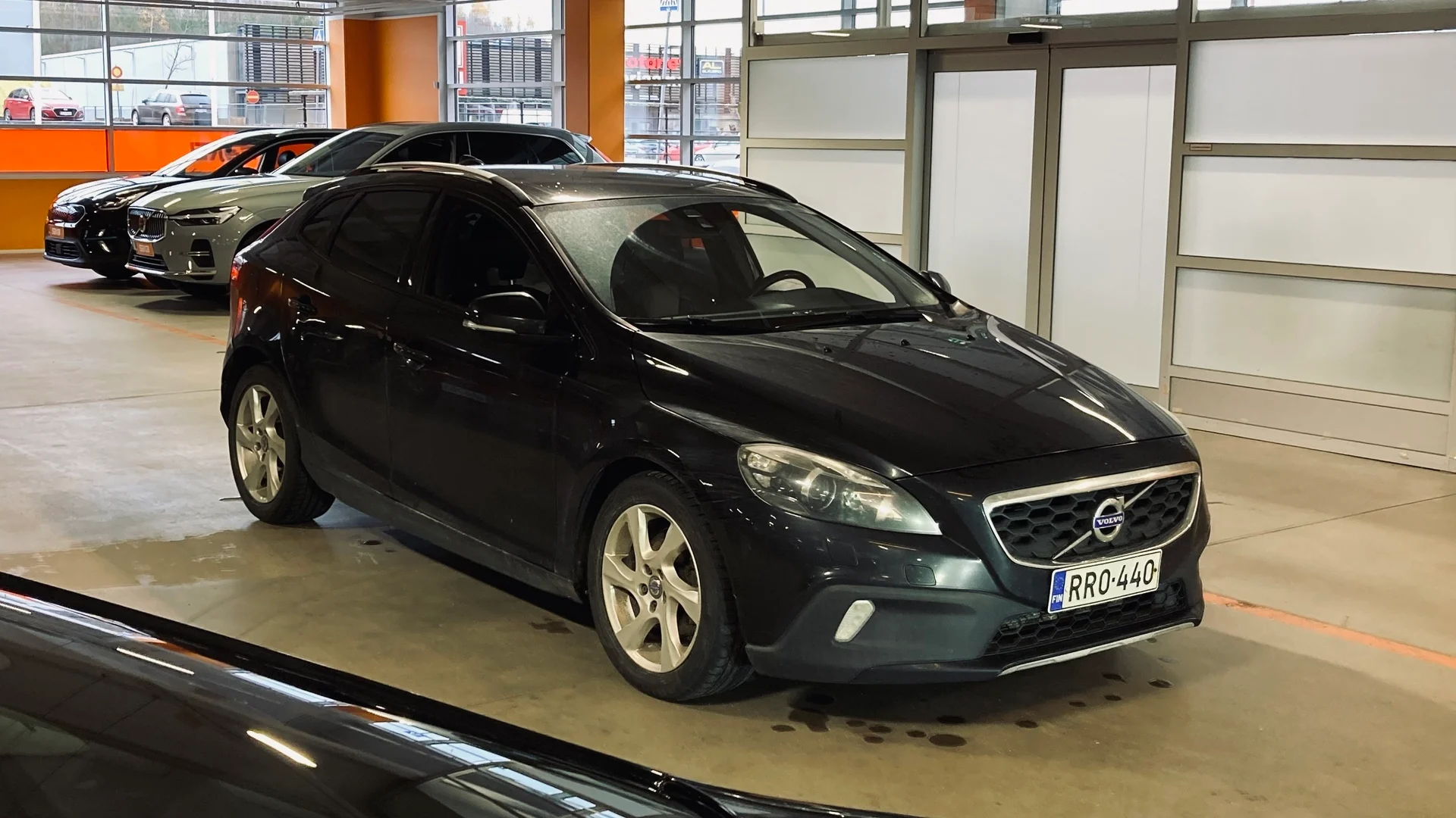 Car Image - 2eUTGlF9oZAcJQNX8diIft