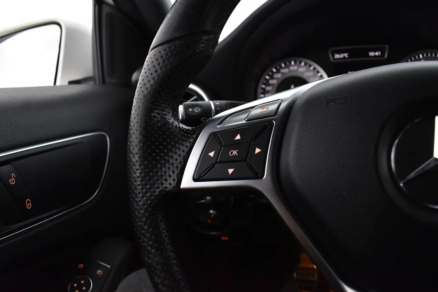 Car Image - 5mWBwxLvBokE5qA2UmRNis