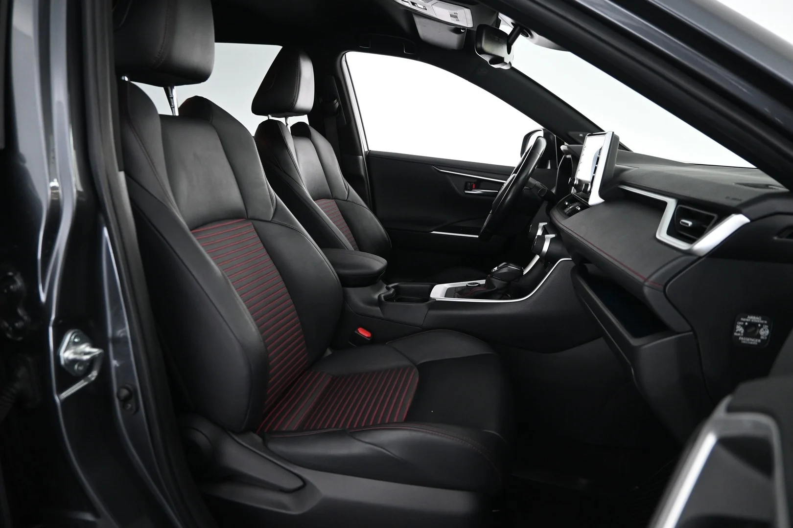 Car Image - 46Jdnbc2y3Pk6CcQb0Hnl6