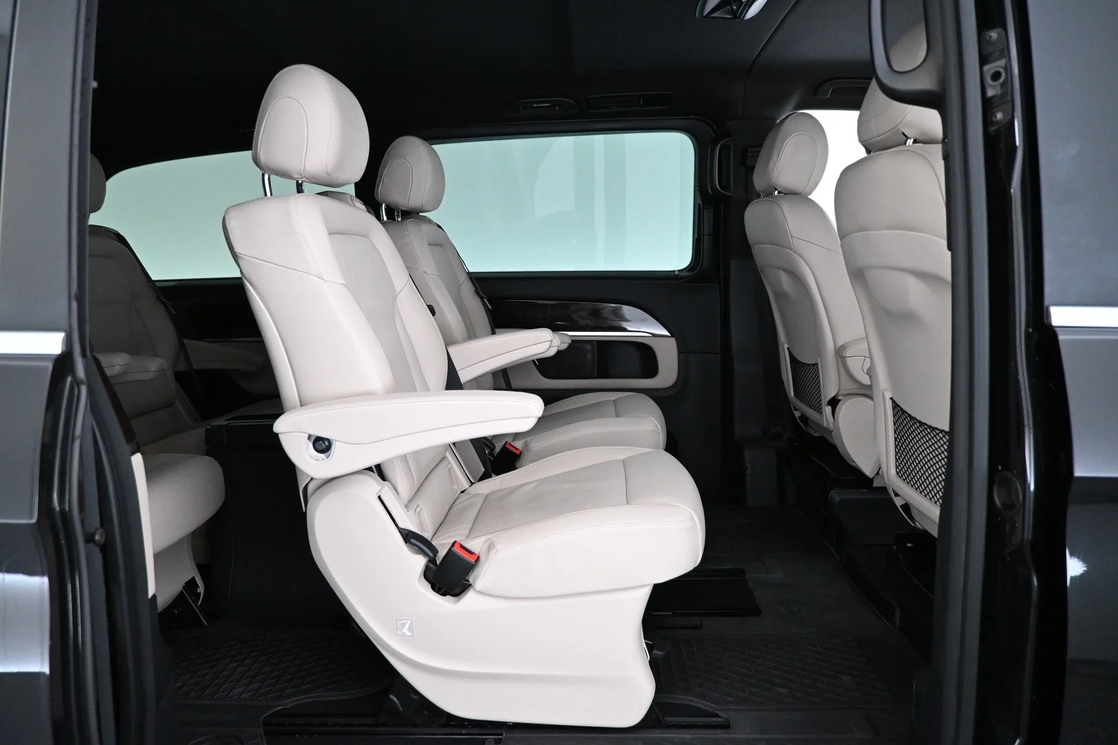 Car Image - 7ajsfhLIMc0SyuMWAFJHah