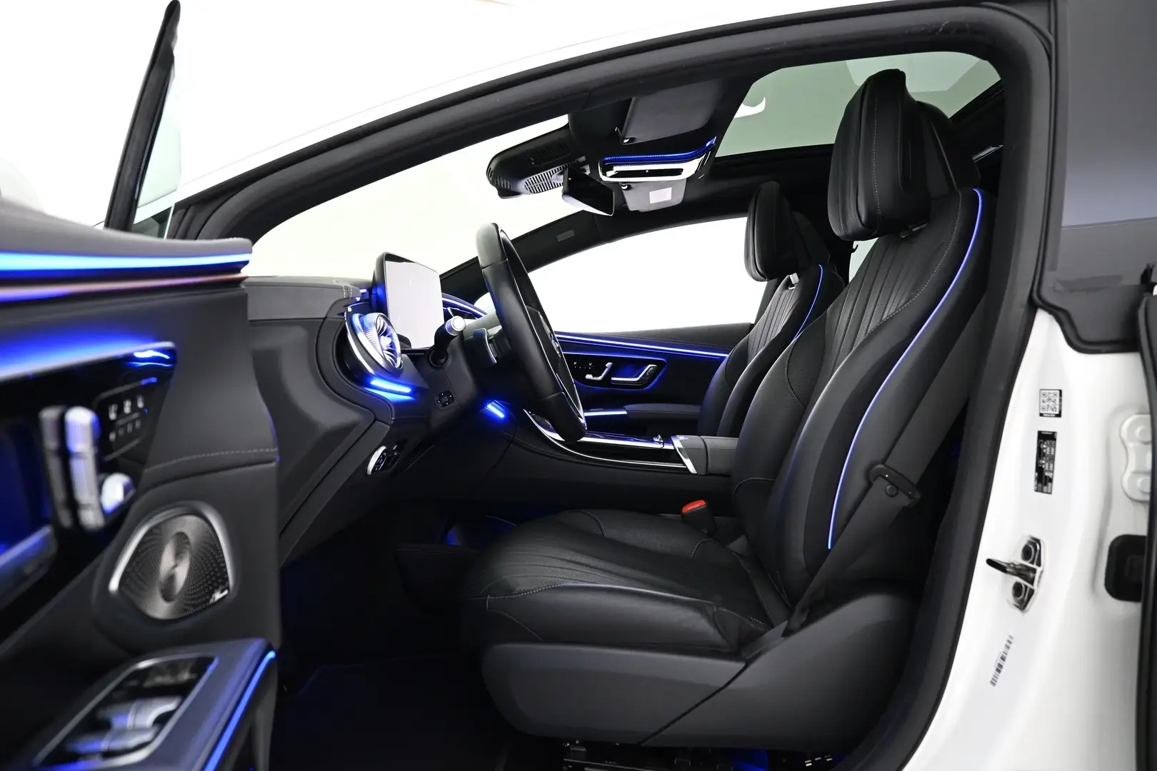 Car Image - 6afQIfPtVnn6aPHsQJ5lnu