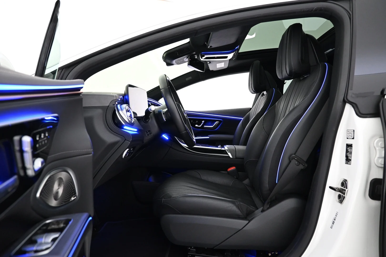 Car Image - 6afQIfPtVnn6aPHsQJ5lnu