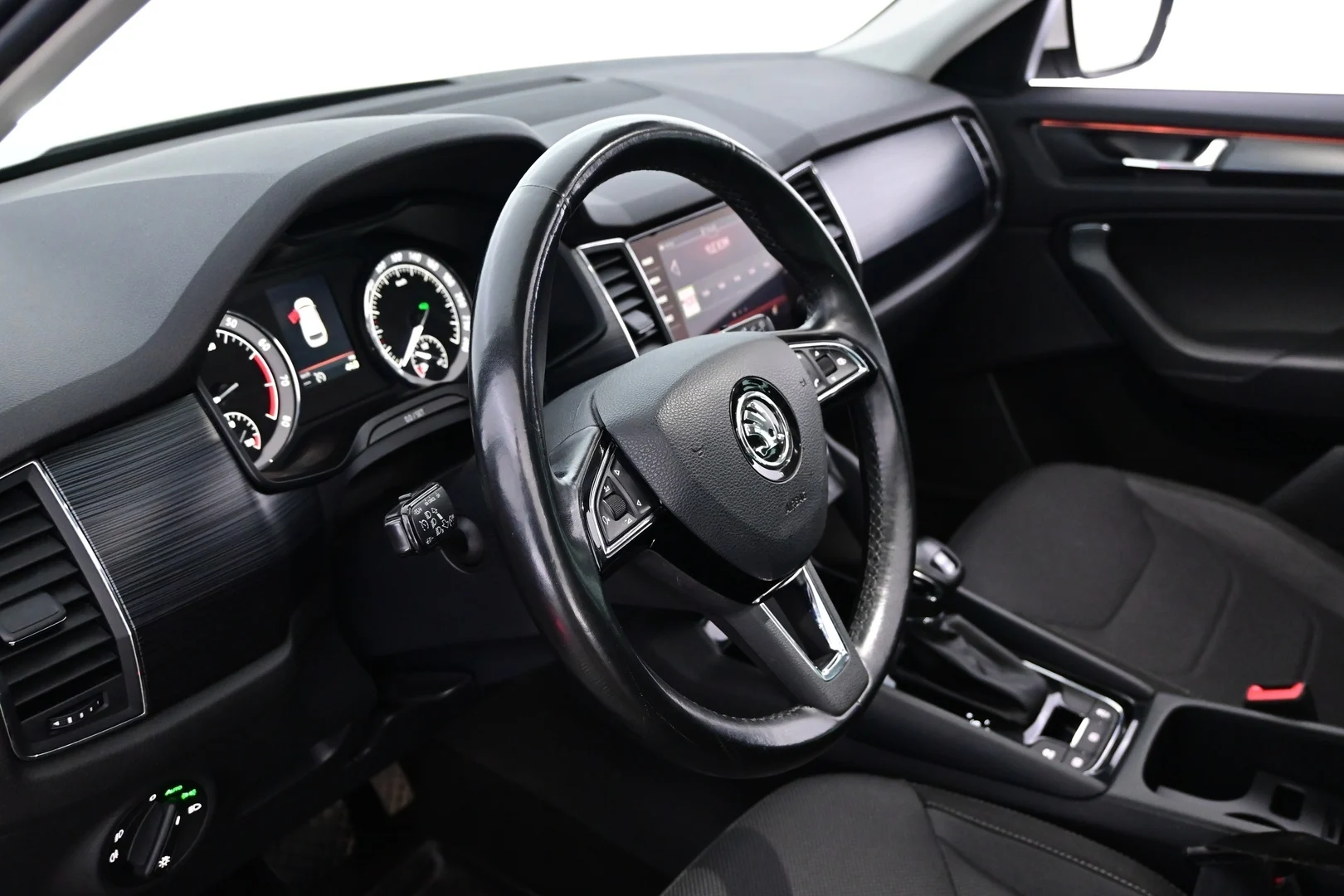 Car Image - 1YqRq9klYtPRA81f5qw61d